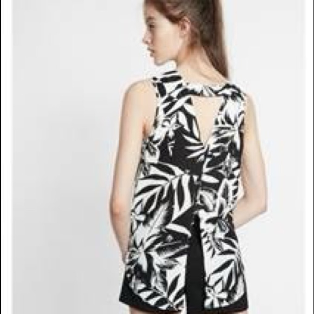Express Split Back Tank Blouse